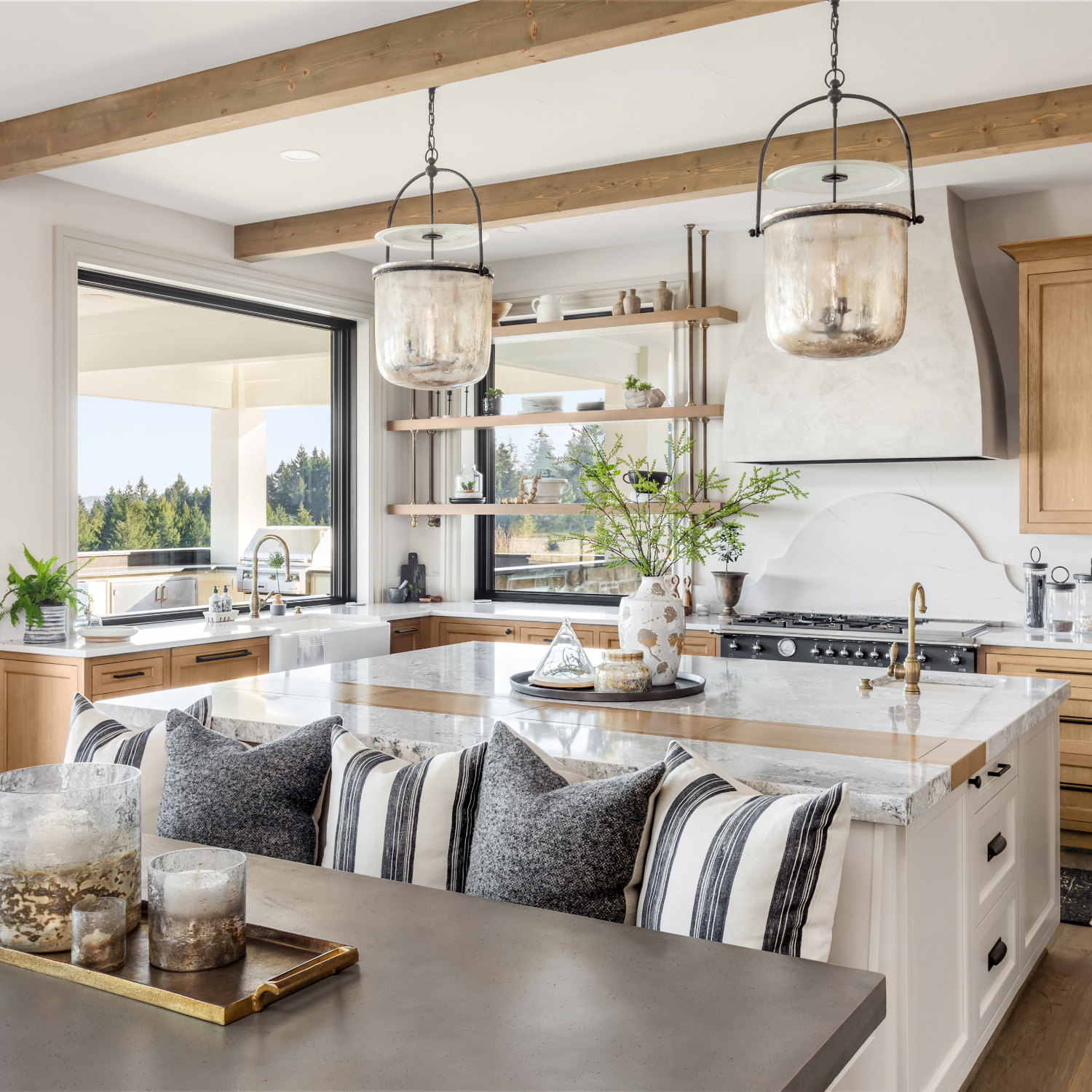 About Us – Champagne Dream Interiors